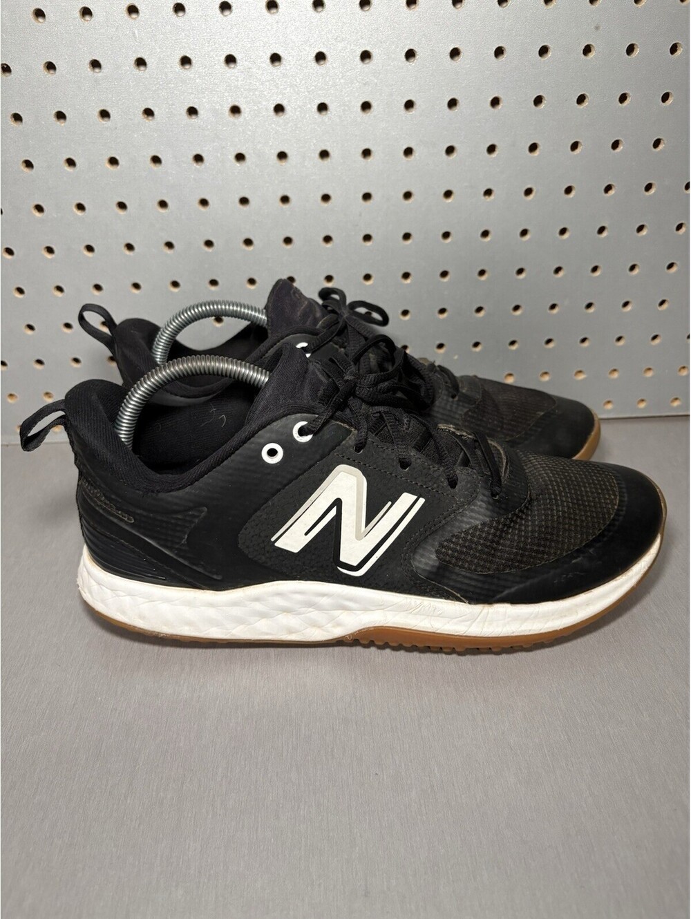 New Balance Fresh Foam 3000 V6 Turf Trainer Shoes Mens 10.5 Black White T3000BK6